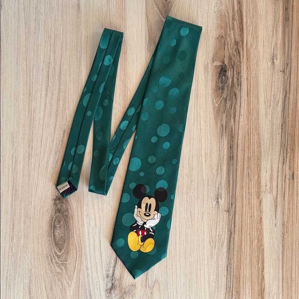 Vintage Mickey Mouse Unlimited Men’s Tie – Rudy Cervantes, Green, 56”